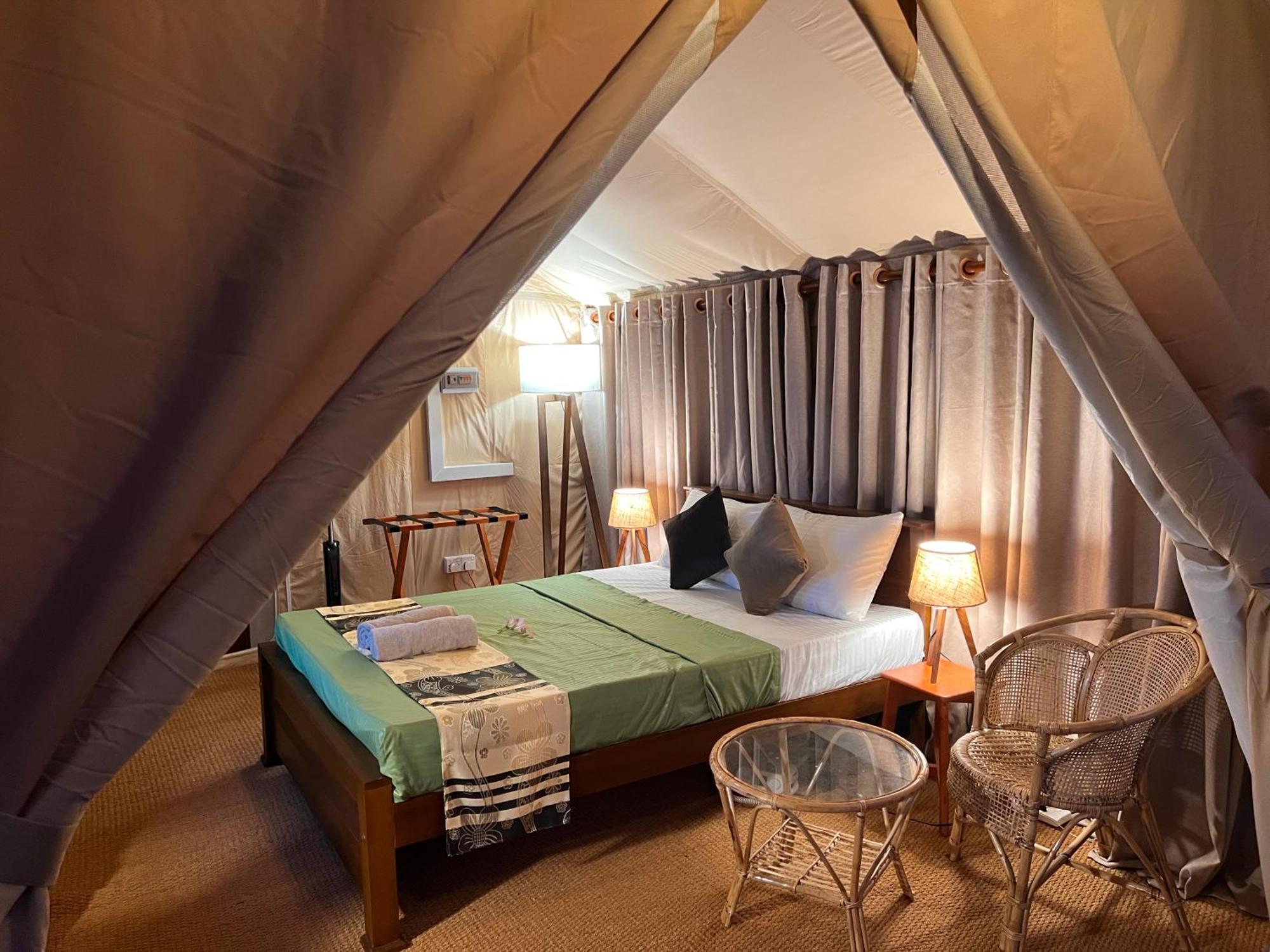 At One - Glamping Hotell Rekawa Eksteriør bilde