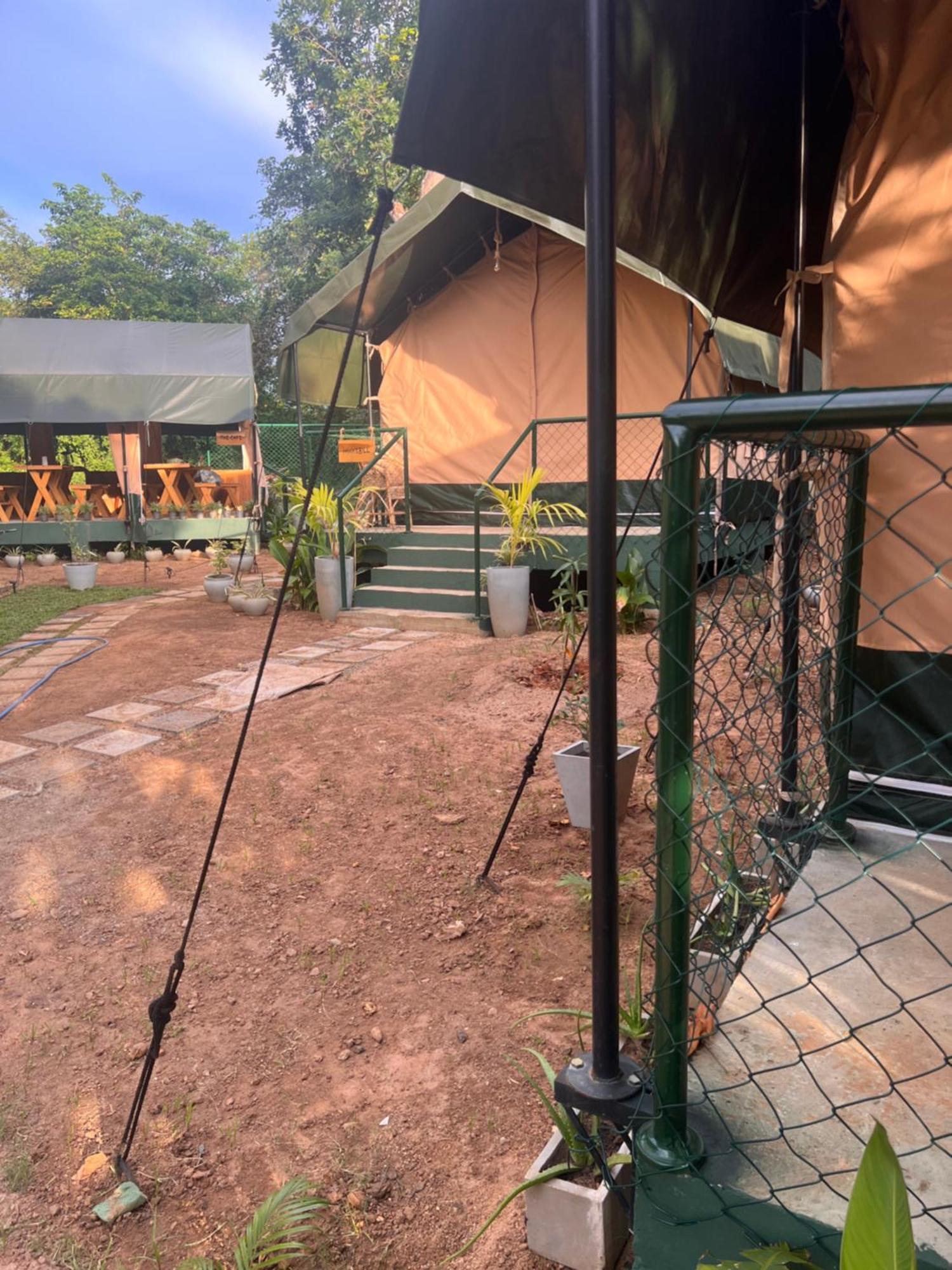 At One - Glamping Hotell Rekawa Eksteriør bilde